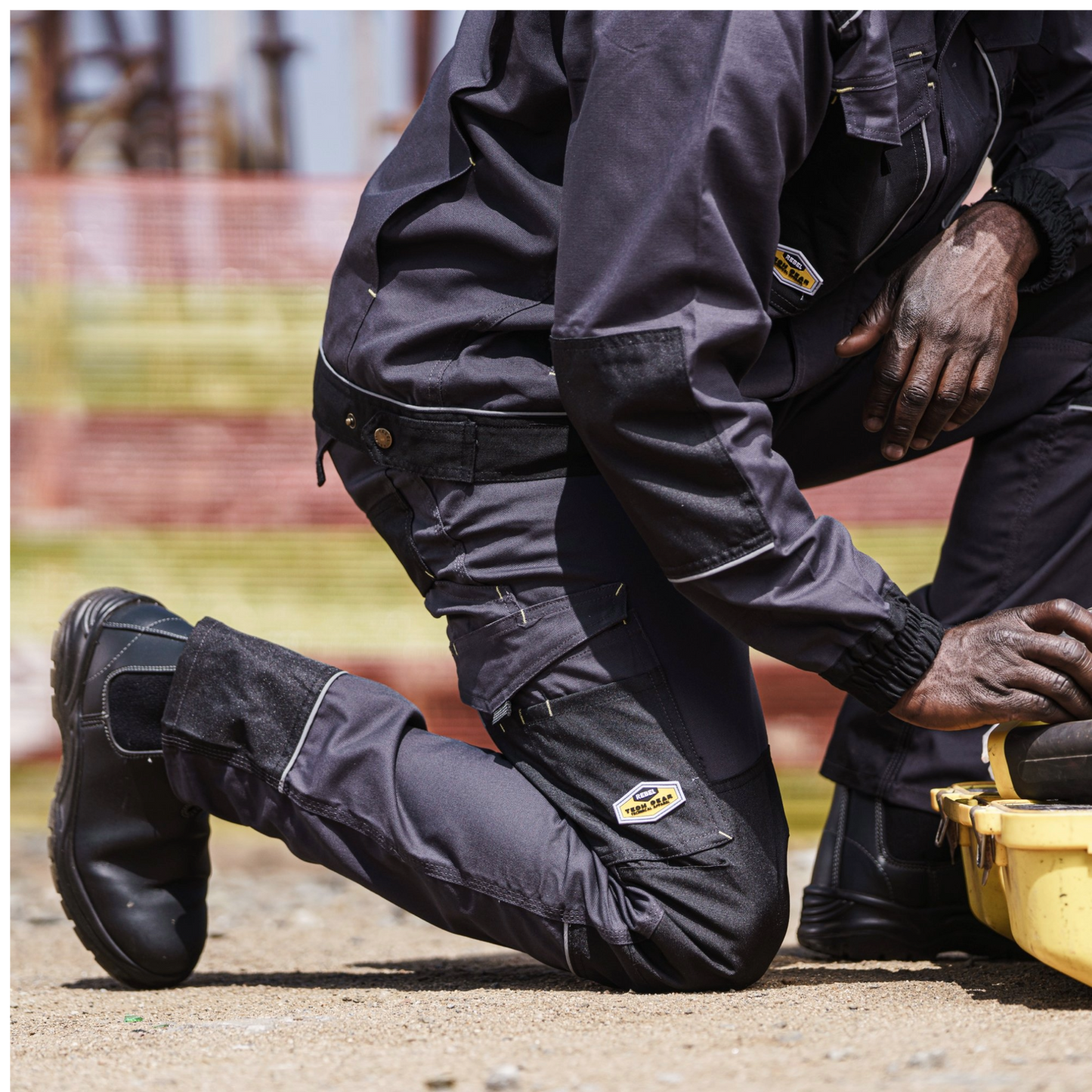 REBEL Men’s Tech Gear Trousers